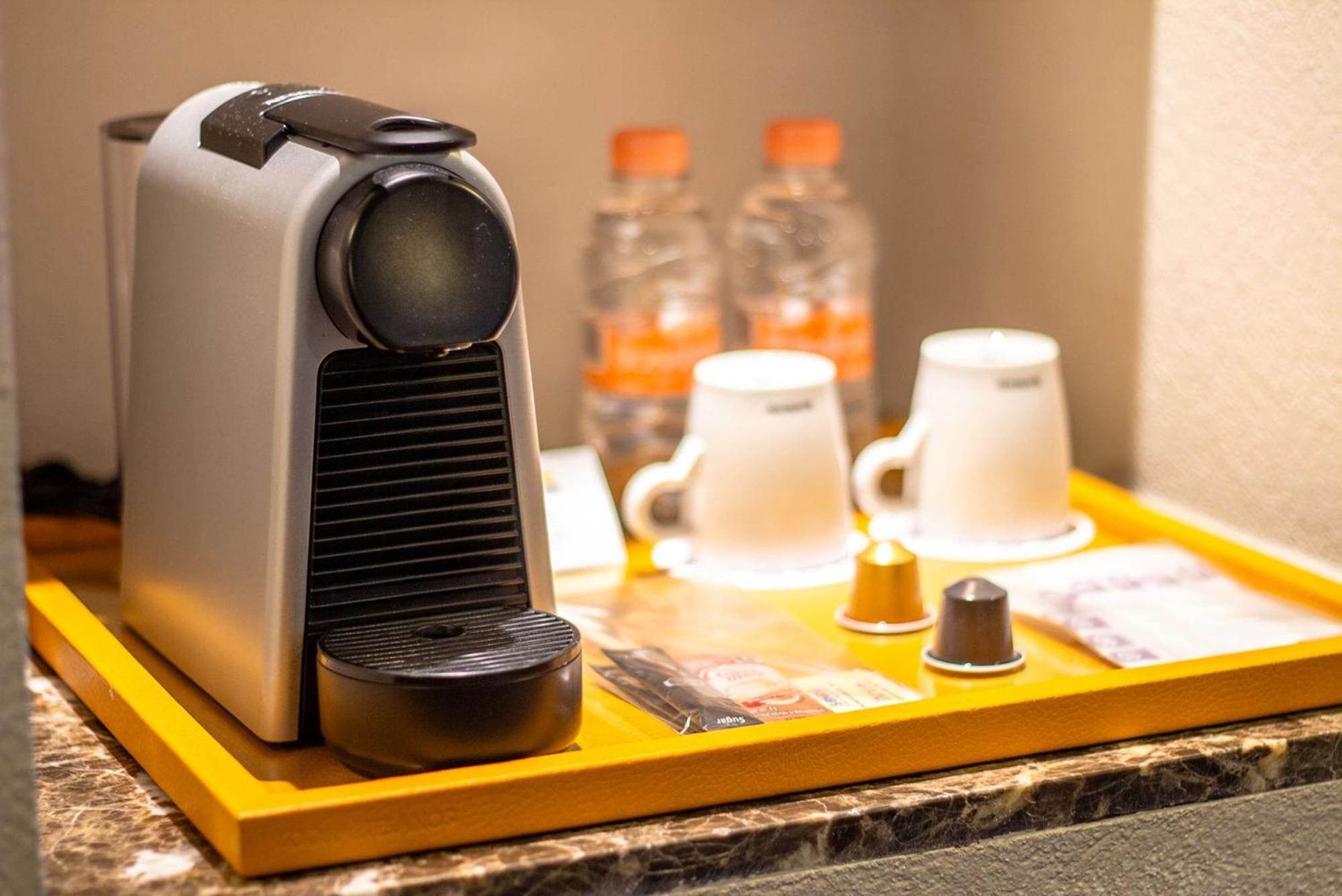 墨西哥佩德雷加尔卡米奥真实酒店 墨西哥城 外观 照片 A Nespresso coffee machine